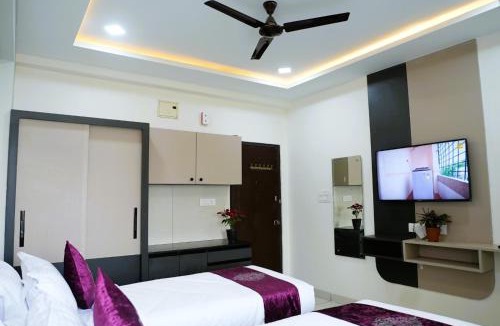 Madhapur Hotel | Hotel Flamount Arka Studios