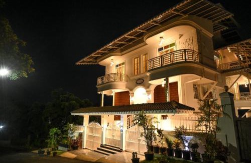 Alto de Porvorim Villa | Familia Furtado-Luxury Villa in Porvorim