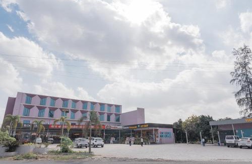 Navsari Hotel | Hotel Rangoli - 10 min from Palsana chowk