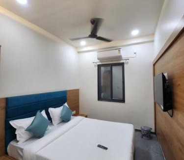 Vadodara House | Hotel Namaste Ac Rooms