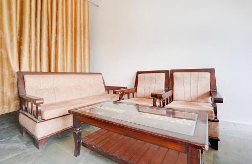 Etawah Hotel | SPOT ON SS PALACE