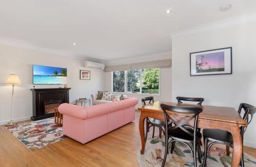 Wentworth Falls House | Welcome Mat
