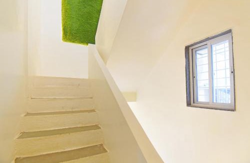 Aundh Hotel | FabHotel Aundh Homtel
