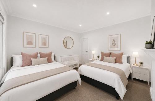 Darlinghurst House | Heart of Darlinghurst Food, Bars & Metro