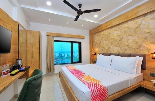 Somnath Hotel | Ginger Somnath