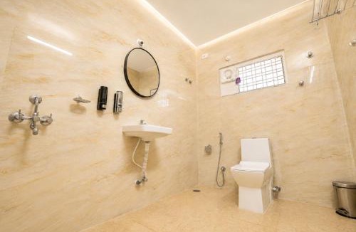 Madhapur Hotel | Hotel SSV Suites Premium Near HItech City, Madhapur