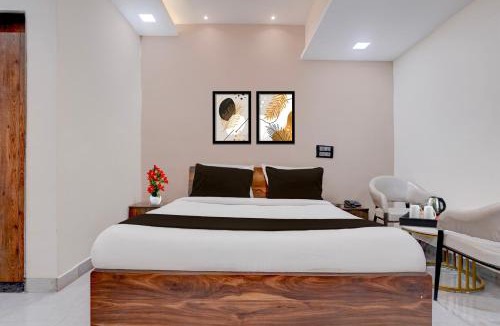 Pandharpur Hotel | Townhouse Oak Karkamb Road Pandharpur Formerly Grand Residency