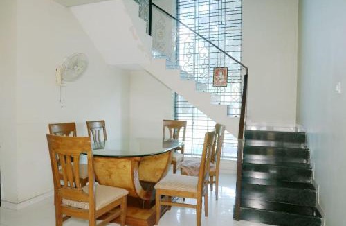 Navsari House | Green Haven Villa
