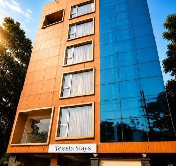 Chinar Park Hotel | Hotel Teesta Stay, Kolkata