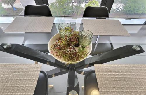 Belconnen Apartment | Modern 1BR Views in Belconnen
