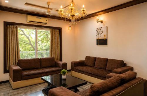 Rajkot Hotel | Evoke Comfort Apartment