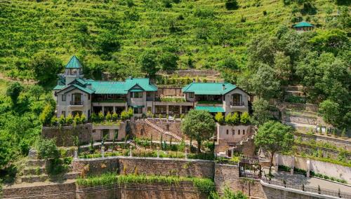Ramgarh Hotel | Birds & Oaks - Luxury Boutique Hotel, Ramgarh