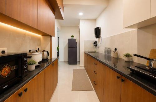 Serilingampally Apartment | The Serene Stay Luxury Flat Near Hitech City