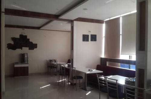 Daulatabad Hotel | Hotel Holiday Era Opposite Railway Station
