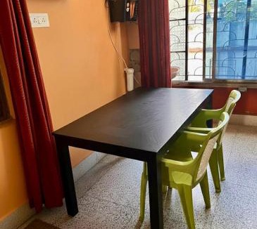 New Alipore Apartment | Piyalii Homestay