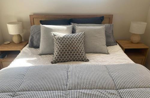 Murrumbateman Bed & Breakfast | Grevillea Cottage