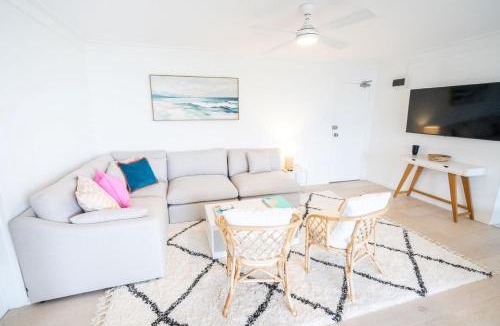 The Entrance Apartment | The Chelsea Beachside Apartment