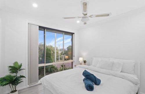 Wangi Wangi House | Wangi Waters and Views