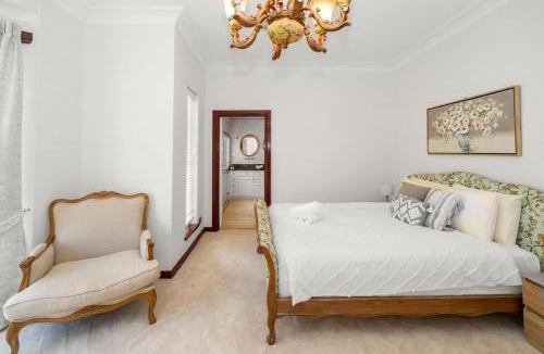 O'malley Villa | 4Br Mansion with Classic Charm in Embassy Precinct