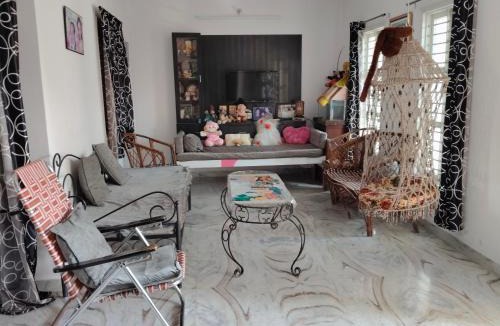 Bhuj Apartment | Raina's Home