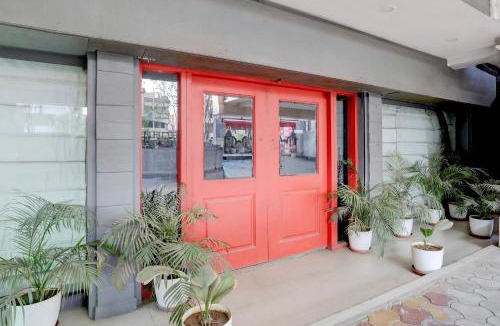 Nagpur Hotel | Super Townhouse Kalmana