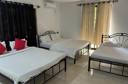 Mangeshi House | SAHAY VILLA RESORT