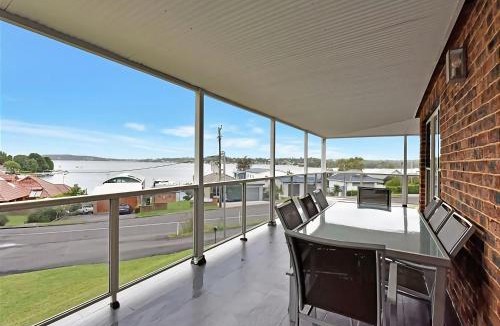 Lake Macquarie City Council House | Lake Daze at Coal Point
