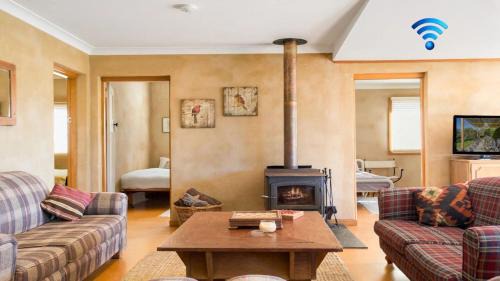 Canyonleigh House | The Farmhouse