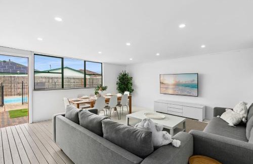 Windang House | Coastal Blue