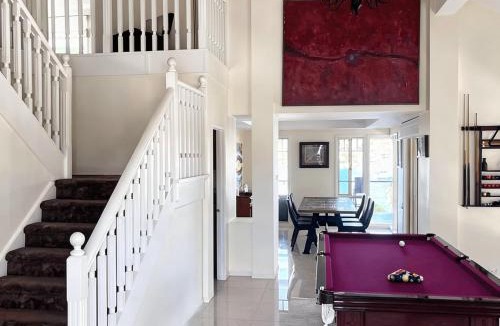 Buttaba House | Stunning Absolute Waterfront With Private Jetty