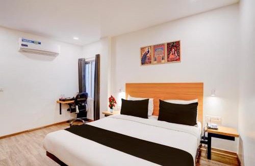 Mohangarh Hotel | OYO Townhouse Deva Road Lucknow
