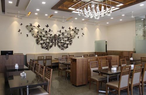 Kolhapur Hotel | Hotel Silver Oak 7 Minutes Walk to Mahalaxmi Temple