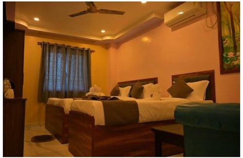 Madanpur Hotel | Hotel Plaza