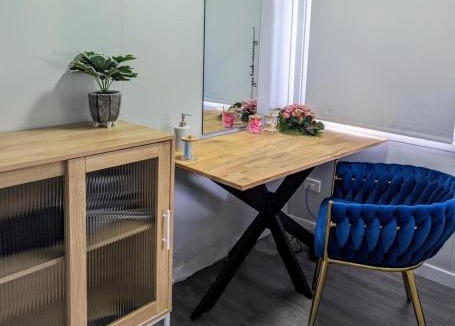 Paynes Crossing Apartment | The Burrows Off Grid Cabin, Unplug, Relax & Unwind