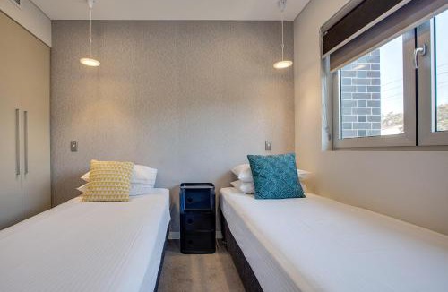 Cremorne Apartment | Spacious 2-Bed Apartment Close to City