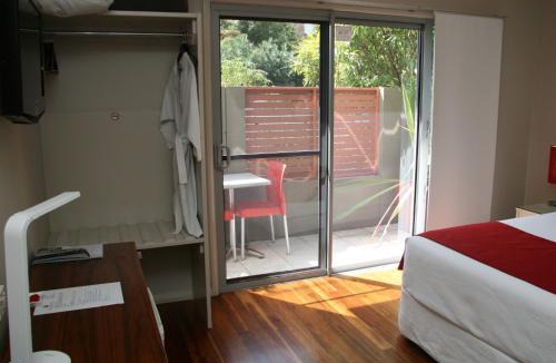 Hamilton House | Chaucer Palms Boutique B&B