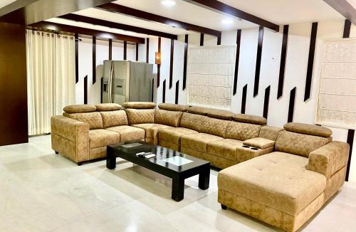Hyderabad Apartment | Cozycasa By Nattis group 4 BR - Jacuzzi & private garden