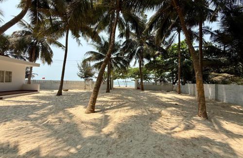 Malpe Bed & Breakfast | Dariya Sea Front by Beach County