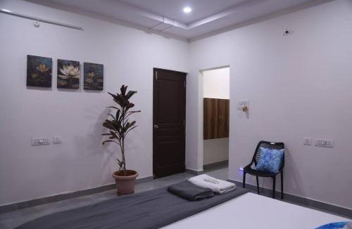 Kukatpalli Apartment | Veetil-PentHouse, 2BHK, KPHB, Hyderabad