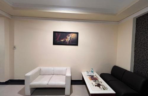 Kamalapur Hotel | Ananya Comfortss