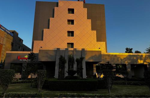 Ankleshwar Hotel | Lords Plaza Ankleshwar
