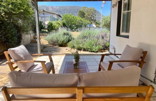 Kandos House | Hanami Place - Kandos - 4 bedroom house 1-8 people