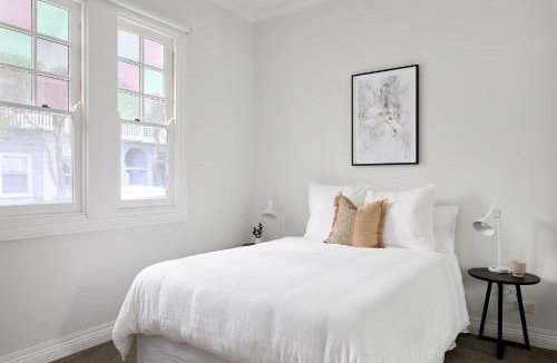 The Junction House | Austin Cottage - Pet friendly!