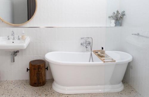 Goulburn Apartment | Hazel House Boutique Heritage Stay in Central Goulburn