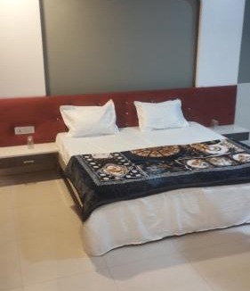 Ujjain Hotel | Hotal new food restaurant