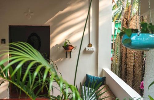 Agonda House | Bonsai Beach House: Walk 2 Beach