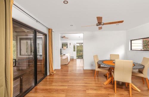 Barrengarry House | Wild Rose Cottage Kiaroo Estate, Kangaroo Valley