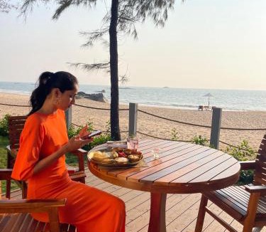 Gujjadi Hotel | The Postcard on the Arabian Sea, Maravanthe Beach