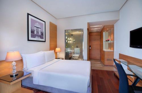 Connaught Place Hotel | Radisson Blu Marina Hotel Connaught Place