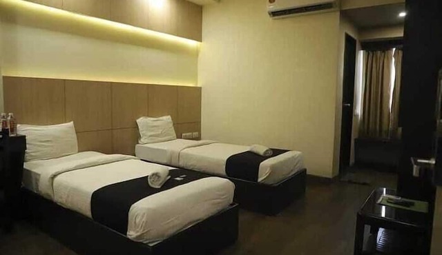 Hotel Grand Ambience